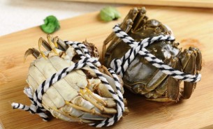 吃大閘蟹的季節(jié)，用大閘蟹重量分揀機(jī)取更高收益